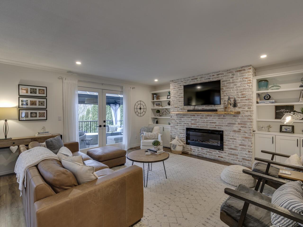 8060 Melburn Drive, Mission, British Columbia  V2V 7B6 - Photo 8 - R3063417