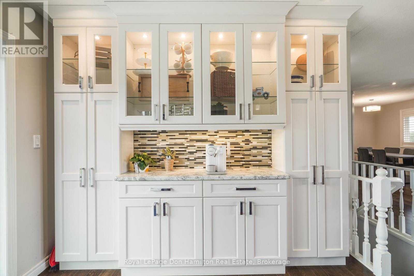 1009 Queen Street, Howick, Ontario  N0G 2X0 - Photo 16 - X12553132