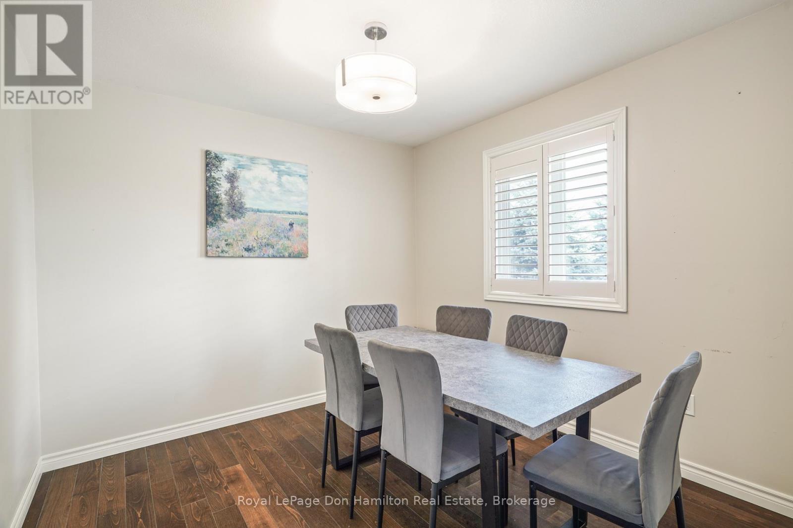 1009 Queen Street, Howick, Ontario  N0G 2X0 - Photo 18 - X12553132