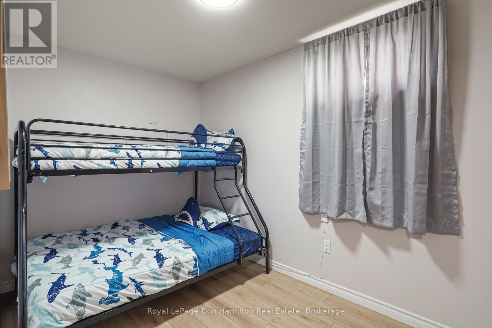 1009 Queen Street, Howick, Ontario  N0G 2X0 - Photo 32 - X12553132