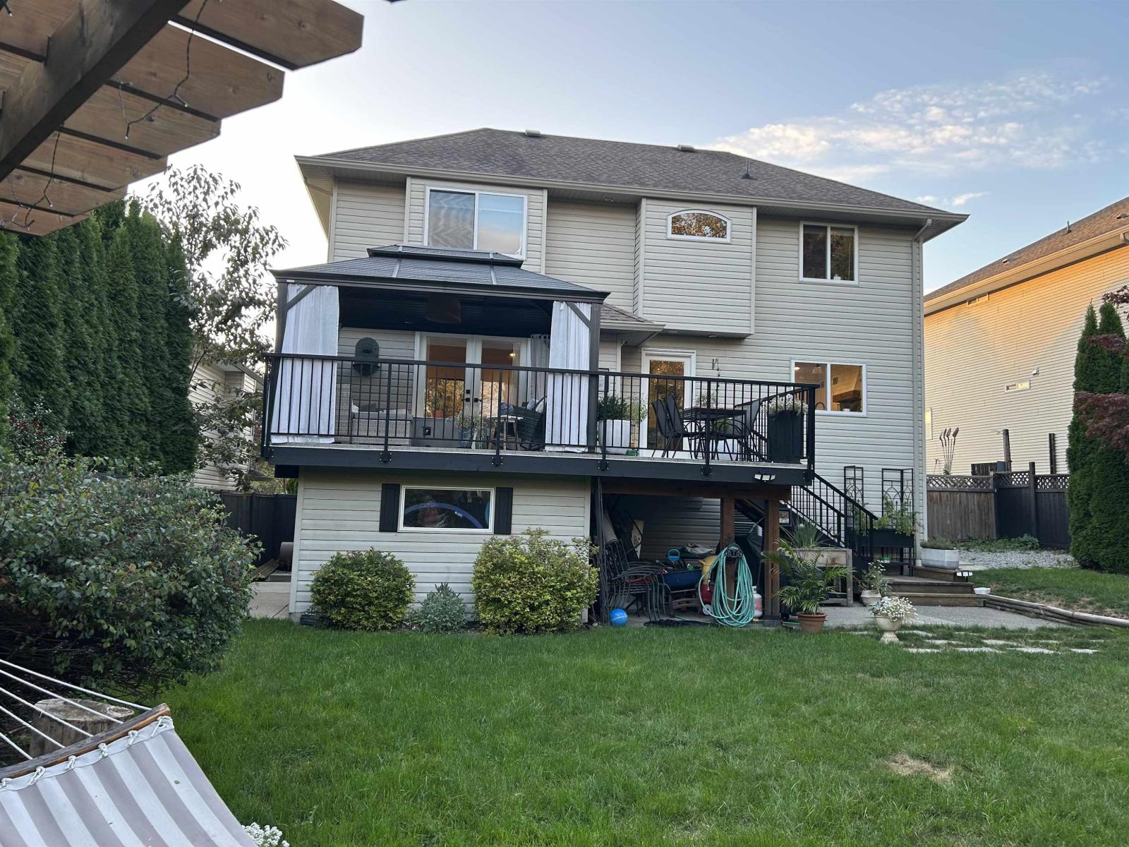 8060 Melburn Drive, Mission, British Columbia  V2V 7B6 - Photo 37 - R3063417