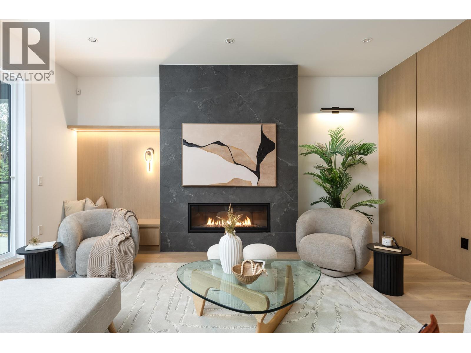 1419 Pipeline Place, Coquitlam, British Columbia  V3E 0V4 - Photo 5 - R3068030