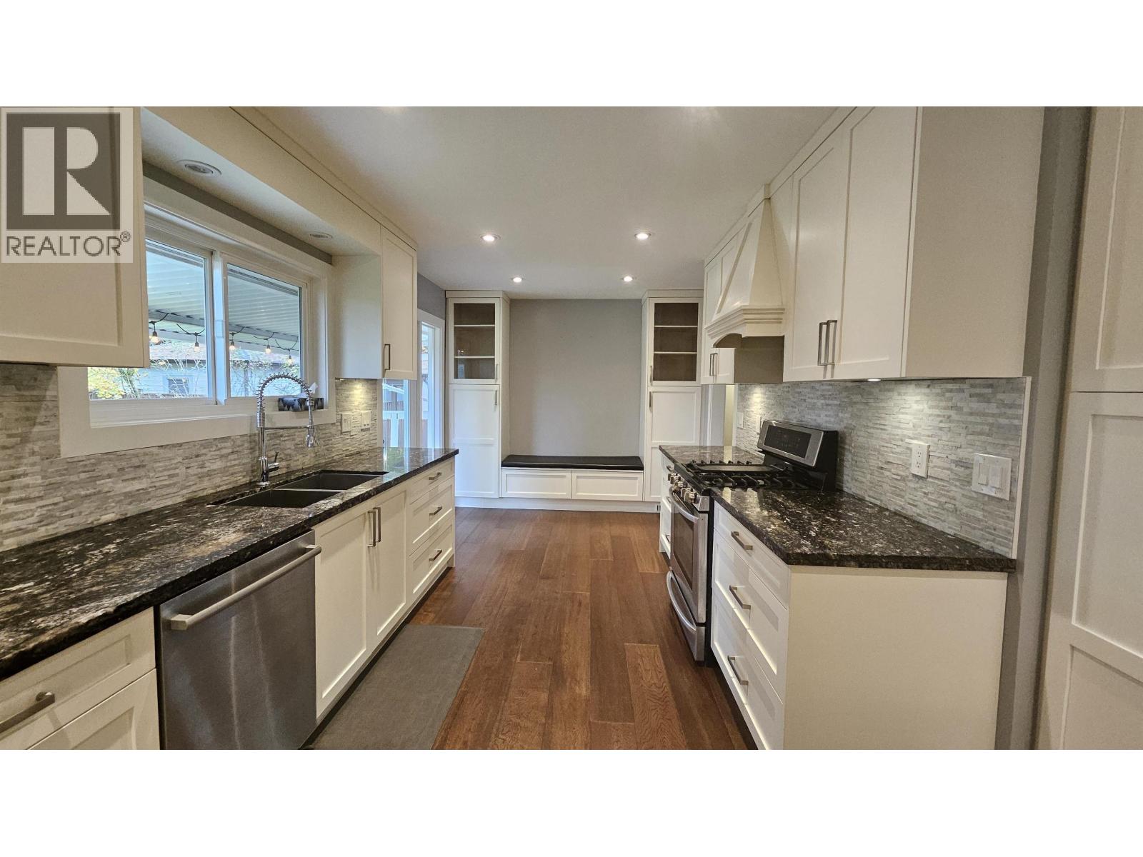 845 Smith Avenue, Coquitlam, British Columbia  V3J 2X4 - Photo 7 - R3056766