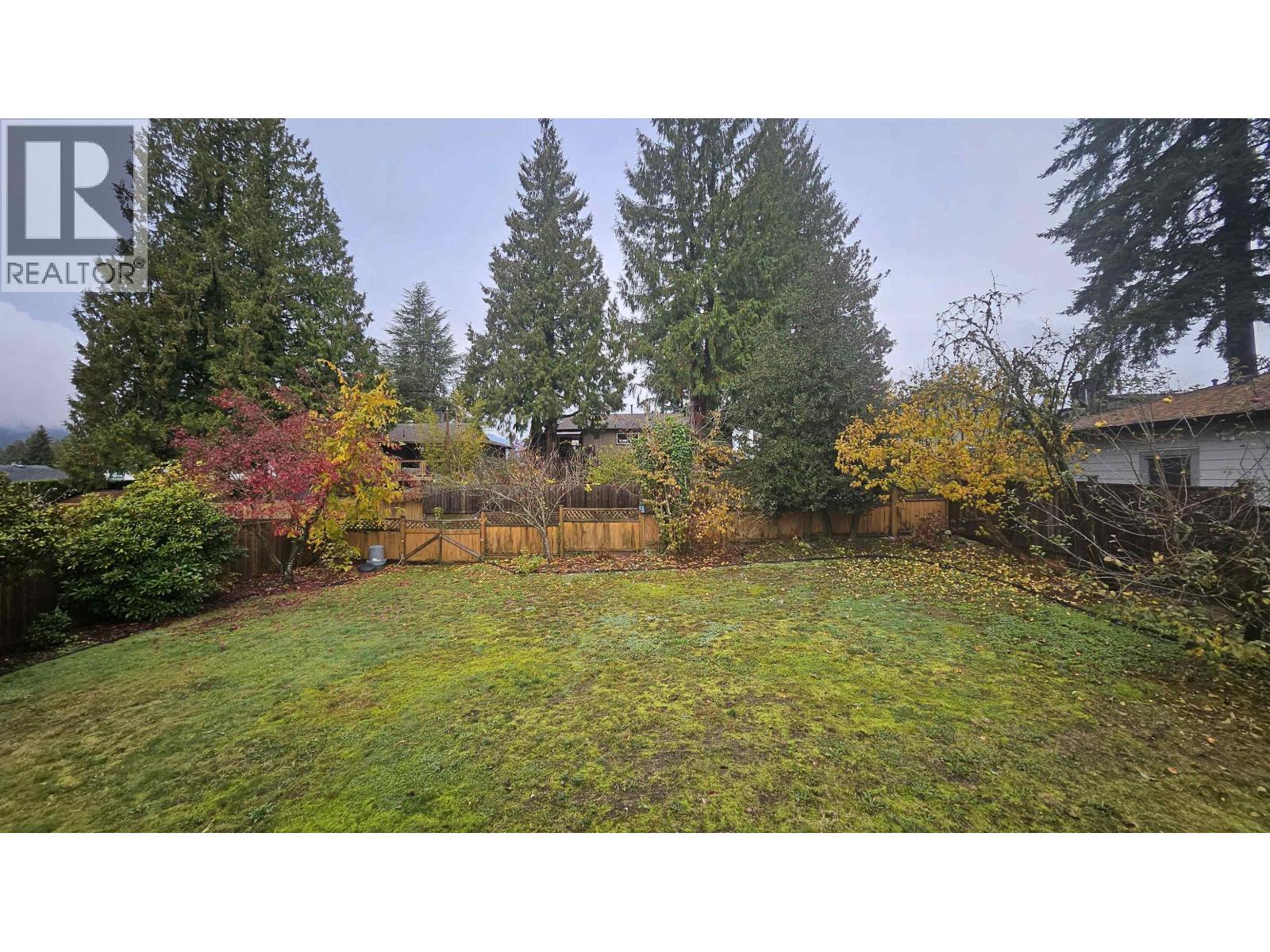 845 Smith Avenue, Coquitlam, British Columbia  V3J 2X4 - Photo 34 - R3056766