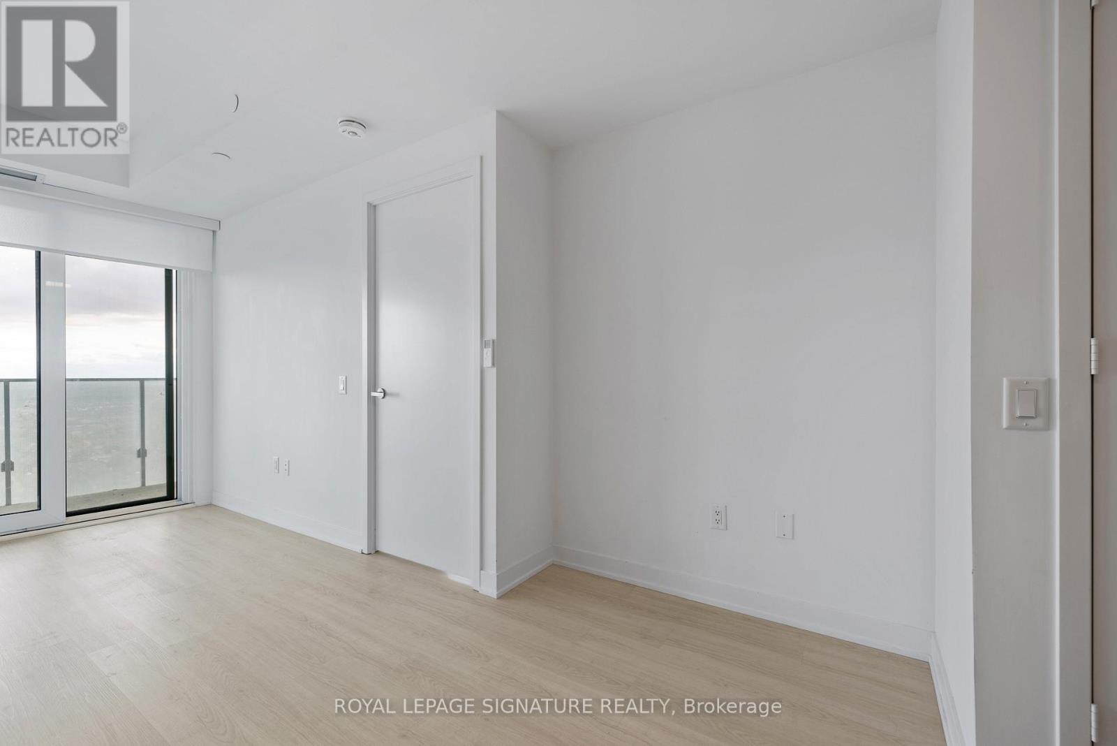 2105 - 3883 Quartz Road, Mississauga, Ontario  L5B 4M6 - Photo 14 - W12466501