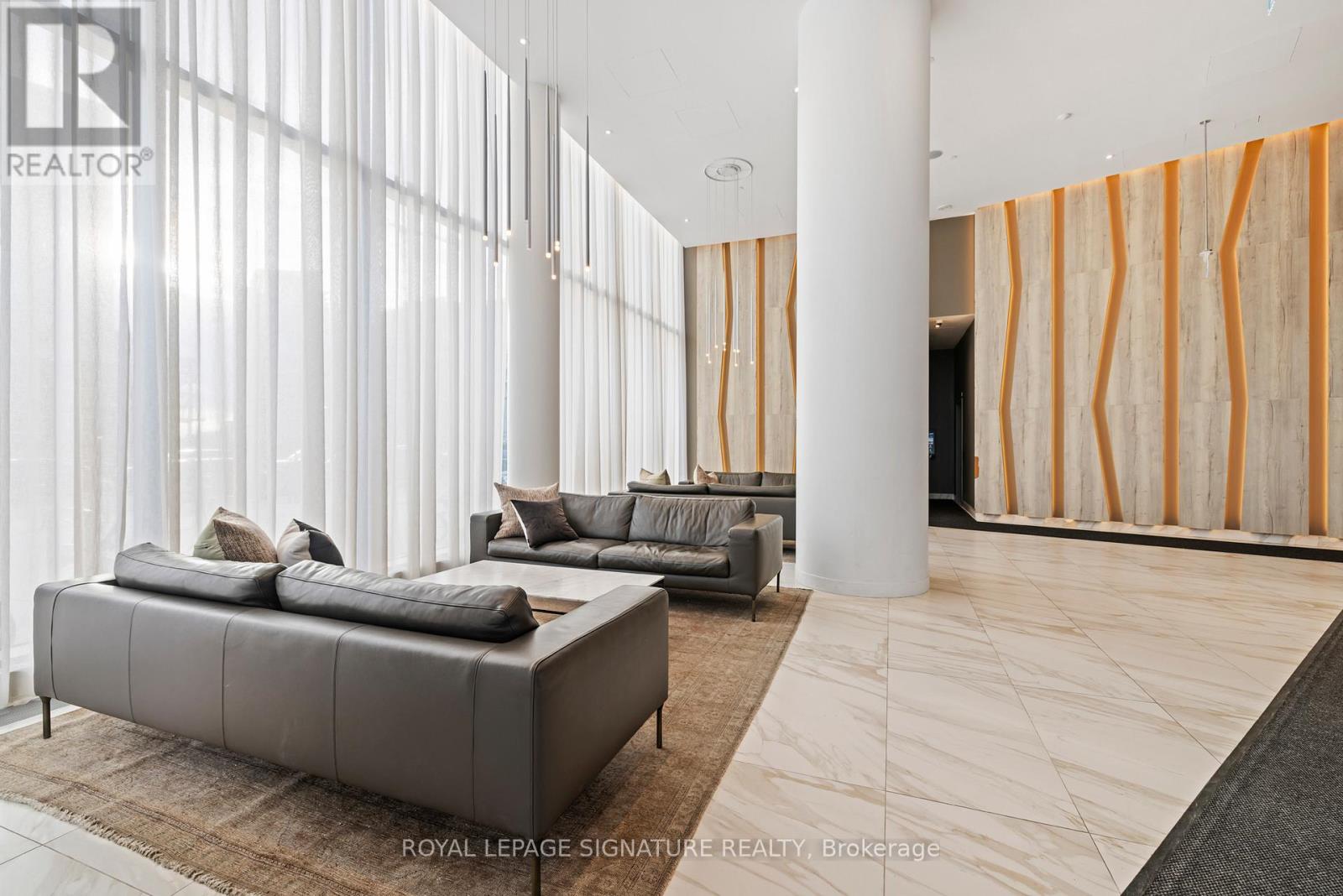 2105 - 3883 Quartz Road, Mississauga, Ontario  L5B 4M6 - Photo 2 - W12466501