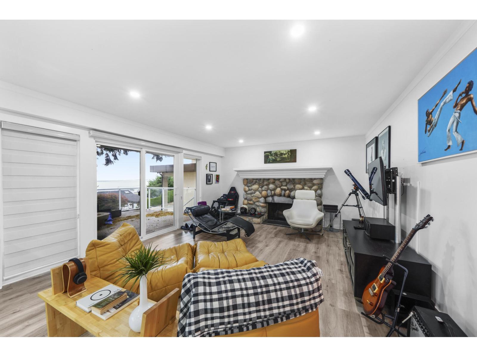 13179 Marine Drive, Surrey, British Columbia  V4A 1E6 - Photo 10 - R3068065