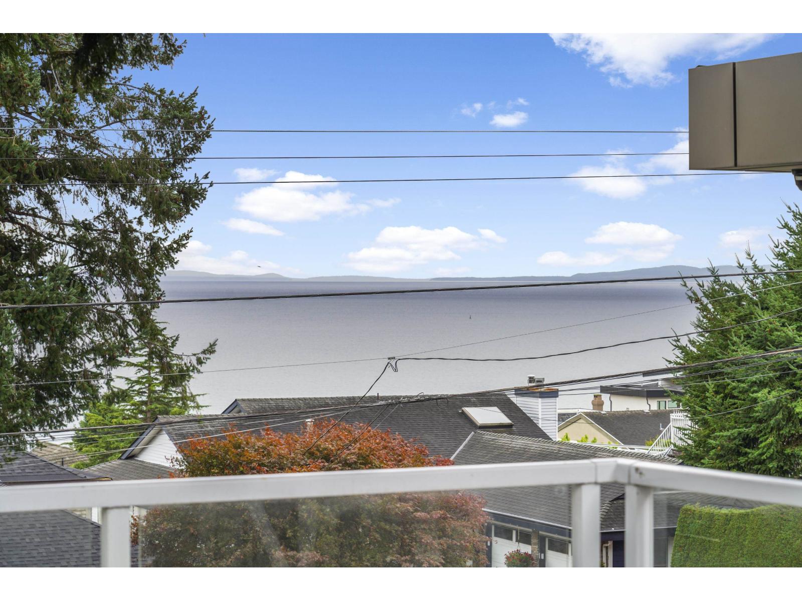 13179 Marine Drive, Surrey, British Columbia  V4A 1E6 - Photo 14 - R3068065