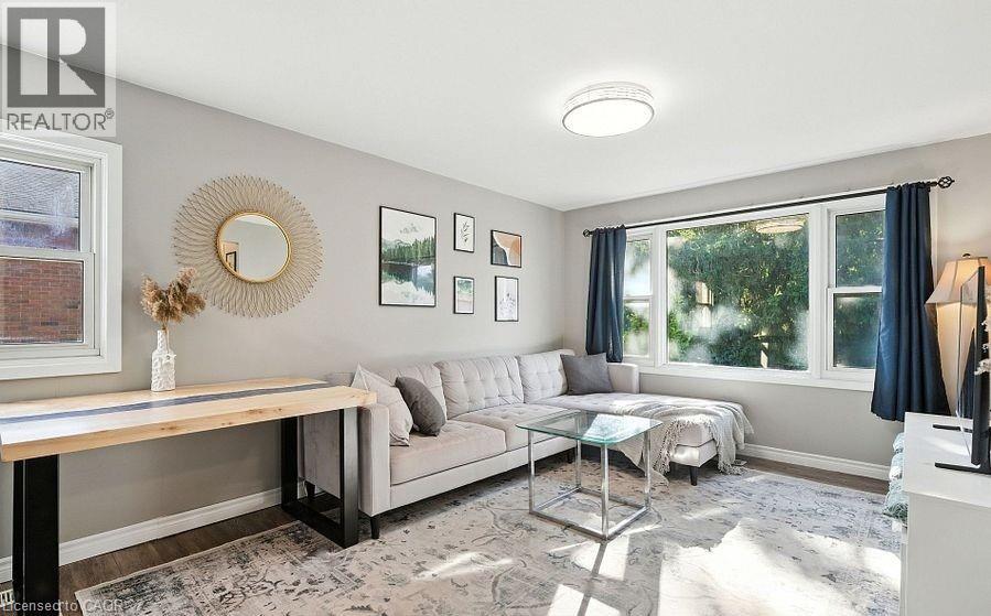 154 Montgomery Road, Kitchener, Ontario  N2H 3P6 - Photo 2 - 40788899