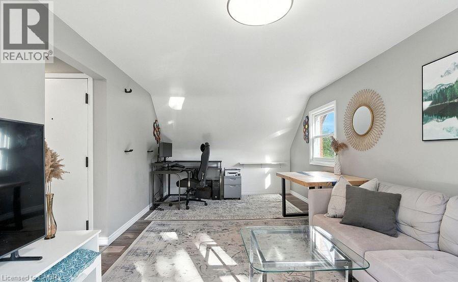 154 Montgomery Road, Kitchener, Ontario  N2H 3P6 - Photo 3 - 40788899