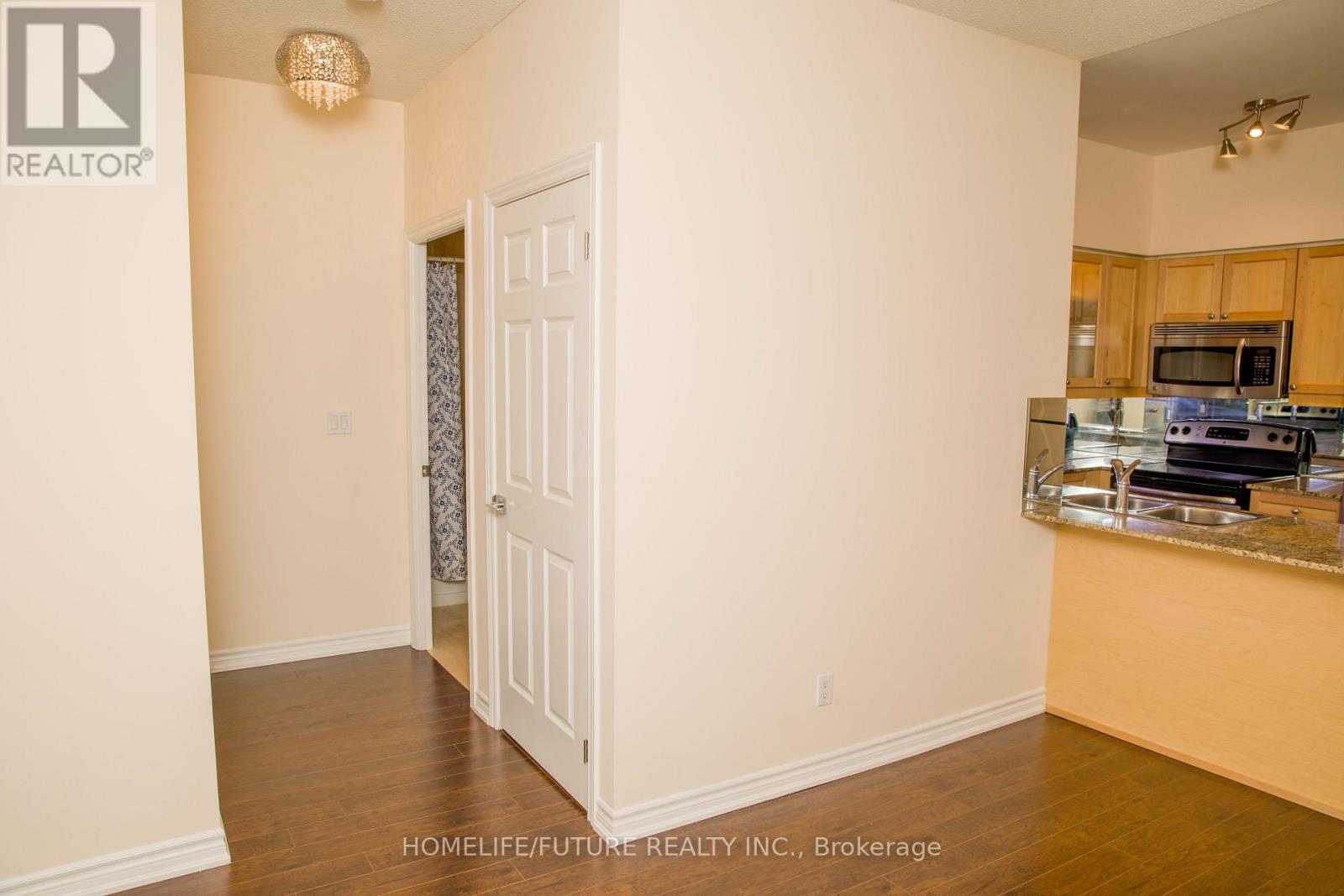 3401 - 761 Bay Street, Toronto, Ontario  M5G 2J8 - Photo 7 - C12553064