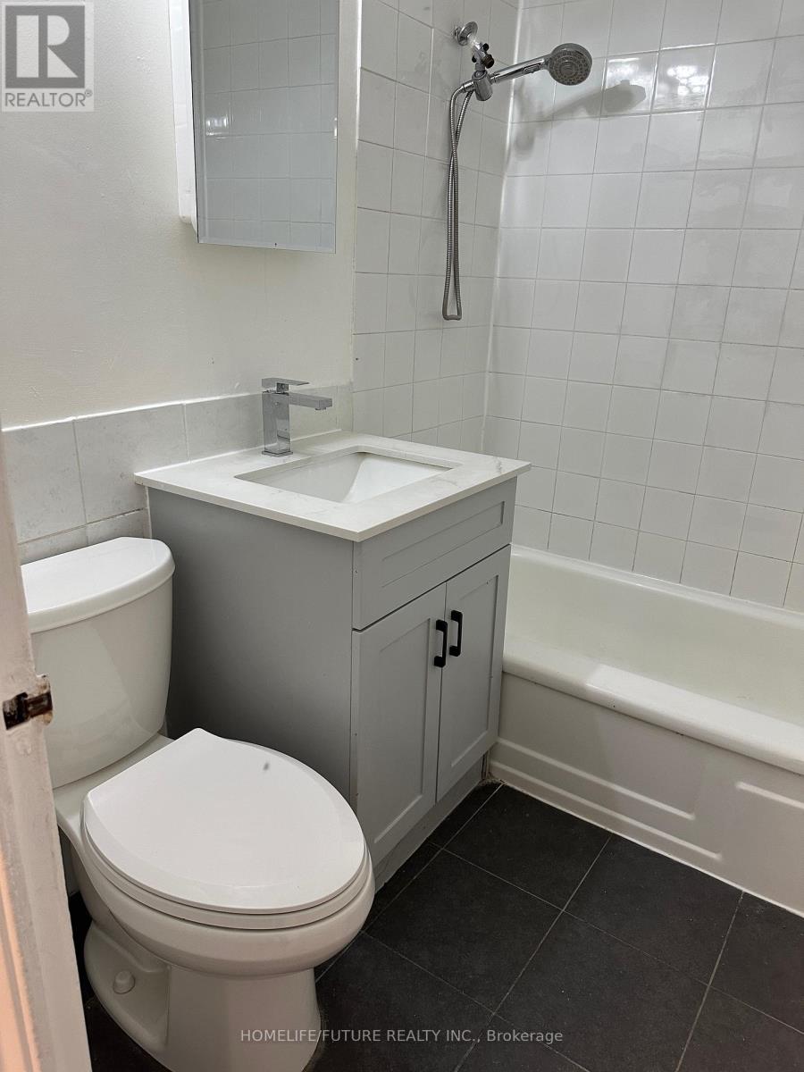 203 - 915 Midland Avenue, Toronto, Ontario  M1K 4G1 - Photo 17 - E12553086