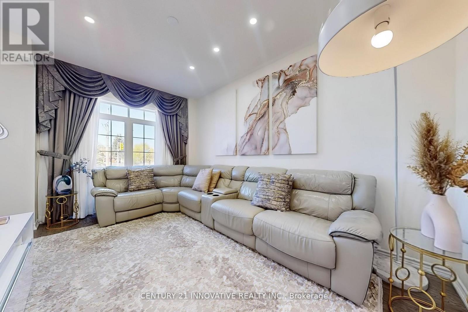 2115 Brock Road, Pickering, Ontario  L1X 0E1 - Photo 4 - E12553088