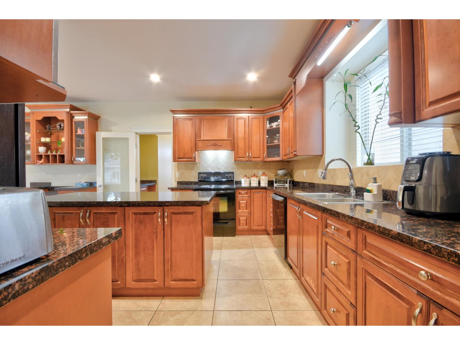 16328 88 Avenue, Surrey, British Columbia  V4N 1B6 - Photo 8 - R3067954