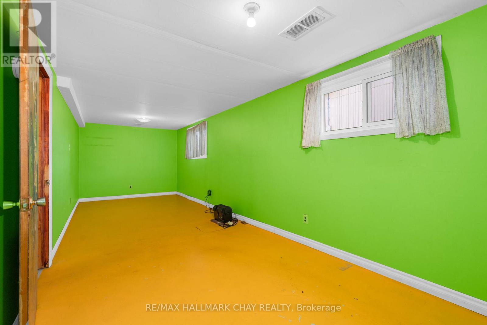 2344 11 Highway S, Oro-Medonte, Ontario  L0L 2L0 - Photo 25 - S12553034