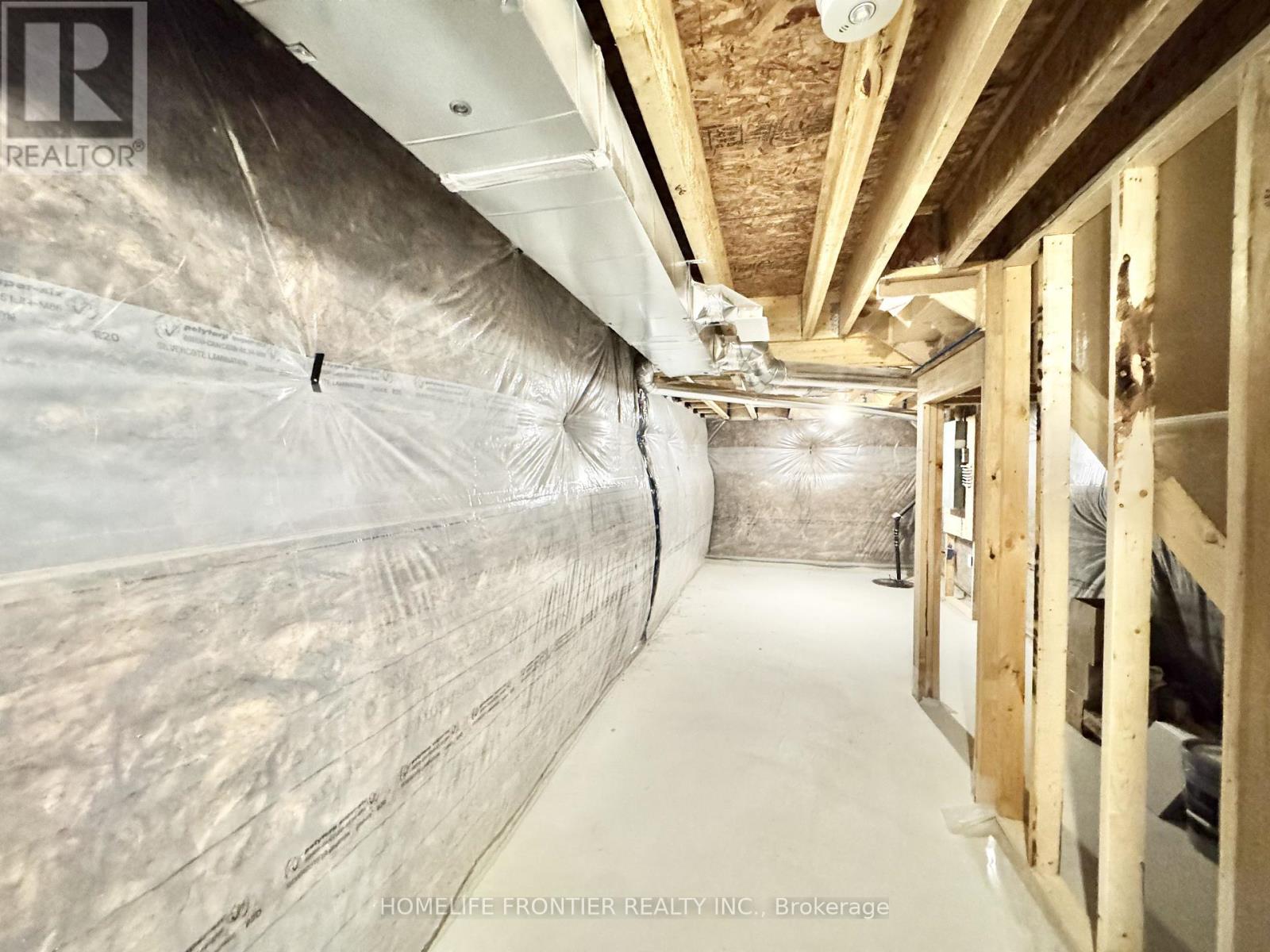 48 Gretzky Avenue, Barrie, Ontario  L9J 0B7 - Photo 29 - S12553048