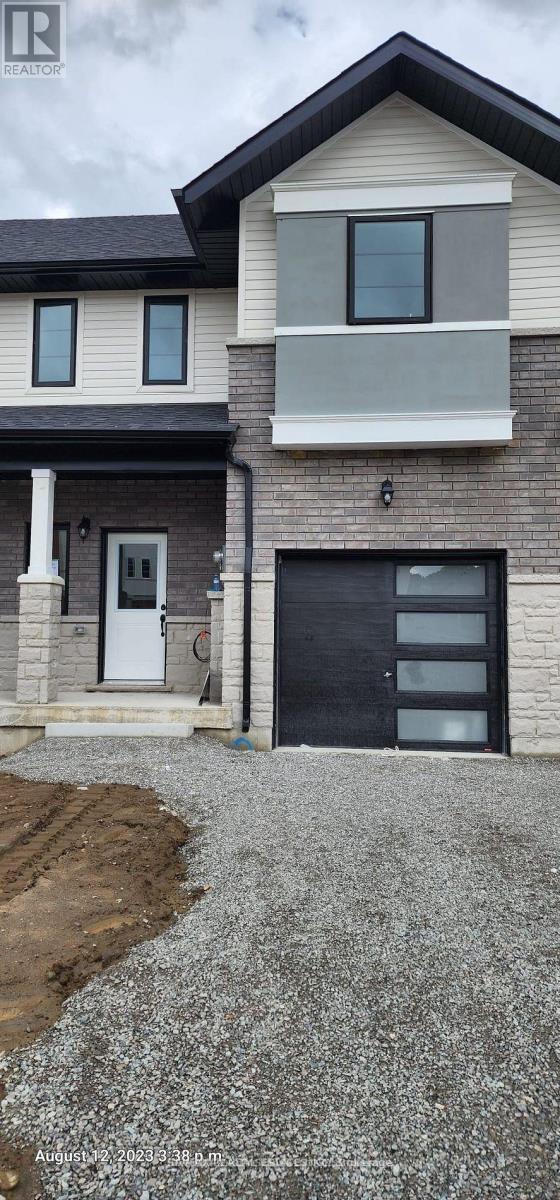 44 LAHEY CRESCENT, Penetanguishene, Ontario