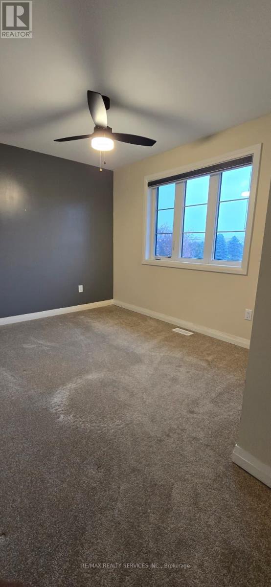 44 Lahey Crescent, Penetanguishene, Ontario  L9M 0W1 - Photo 12 - S12553100