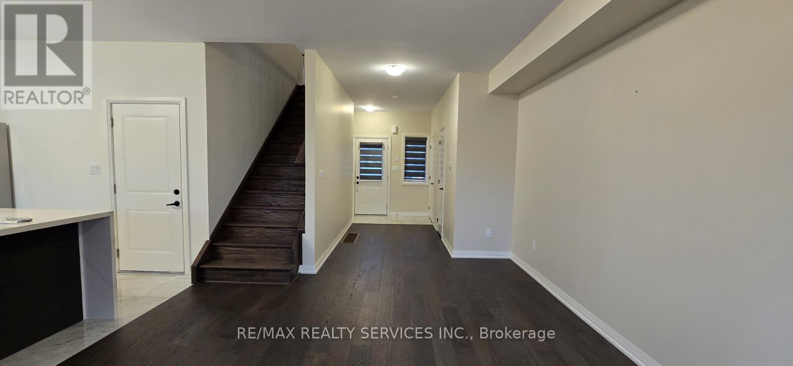 44 Lahey Crescent, Penetanguishene, Ontario  L9M 0W1 - Photo 8 - S12553100