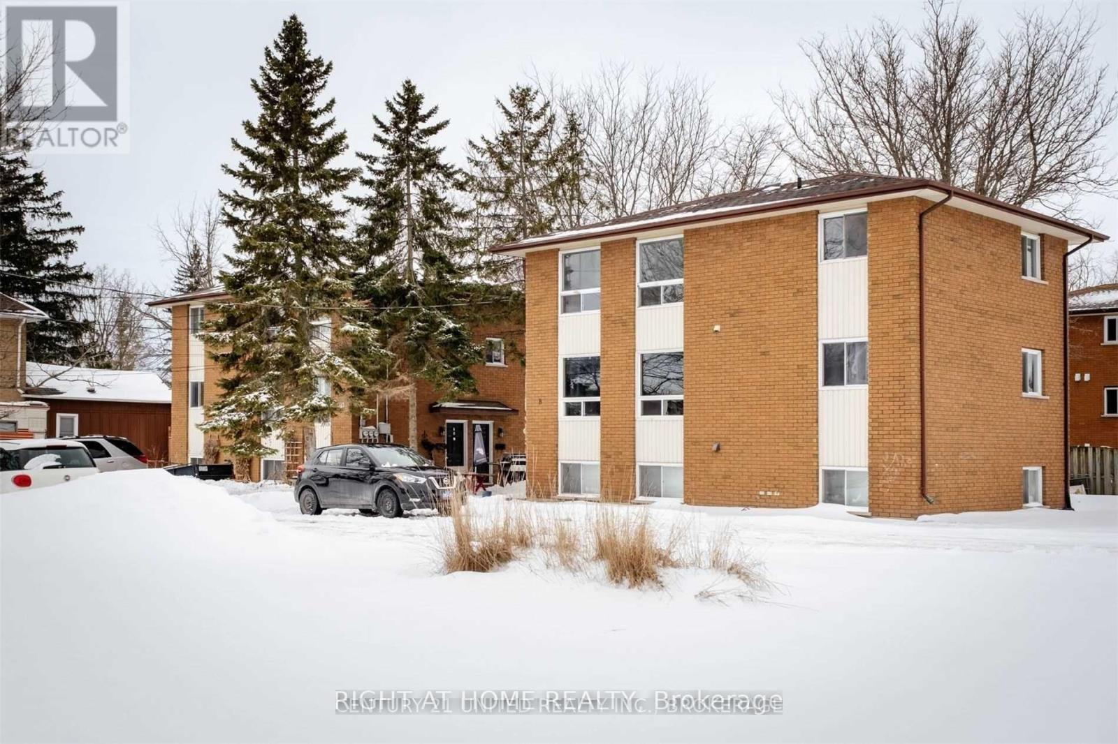 C - 8 MOIR STREET W, Peterborough, Ontario