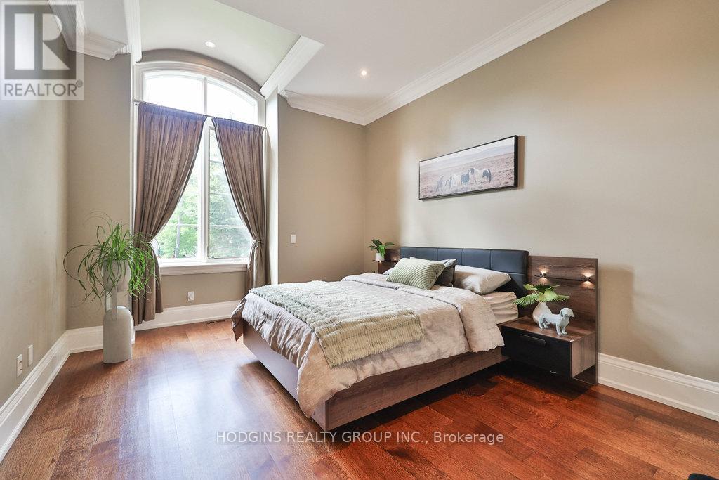 158 Harborn Trail, Mississauga, Ontario L5B 1A8 - Photo 20 - W12553106