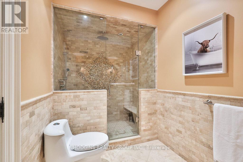 158 Harborn Trail, Mississauga, Ontario L5B 1A8 - Photo 36 - W12553106