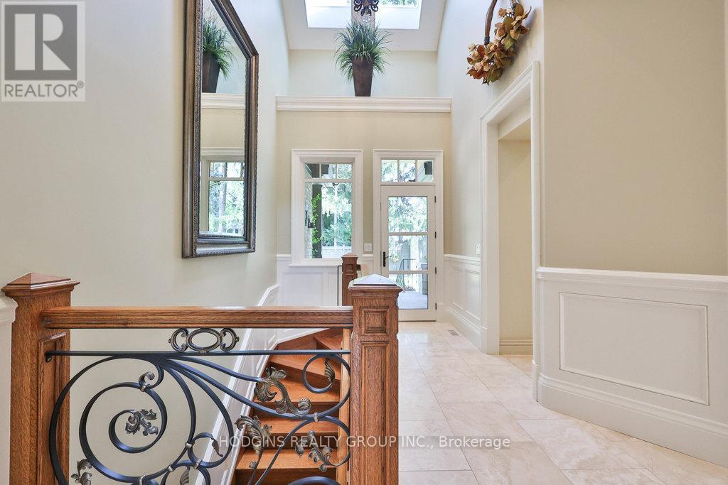 158 Harborn Trail, Mississauga, Ontario L5B 1A8 - Photo 42 - W12553106