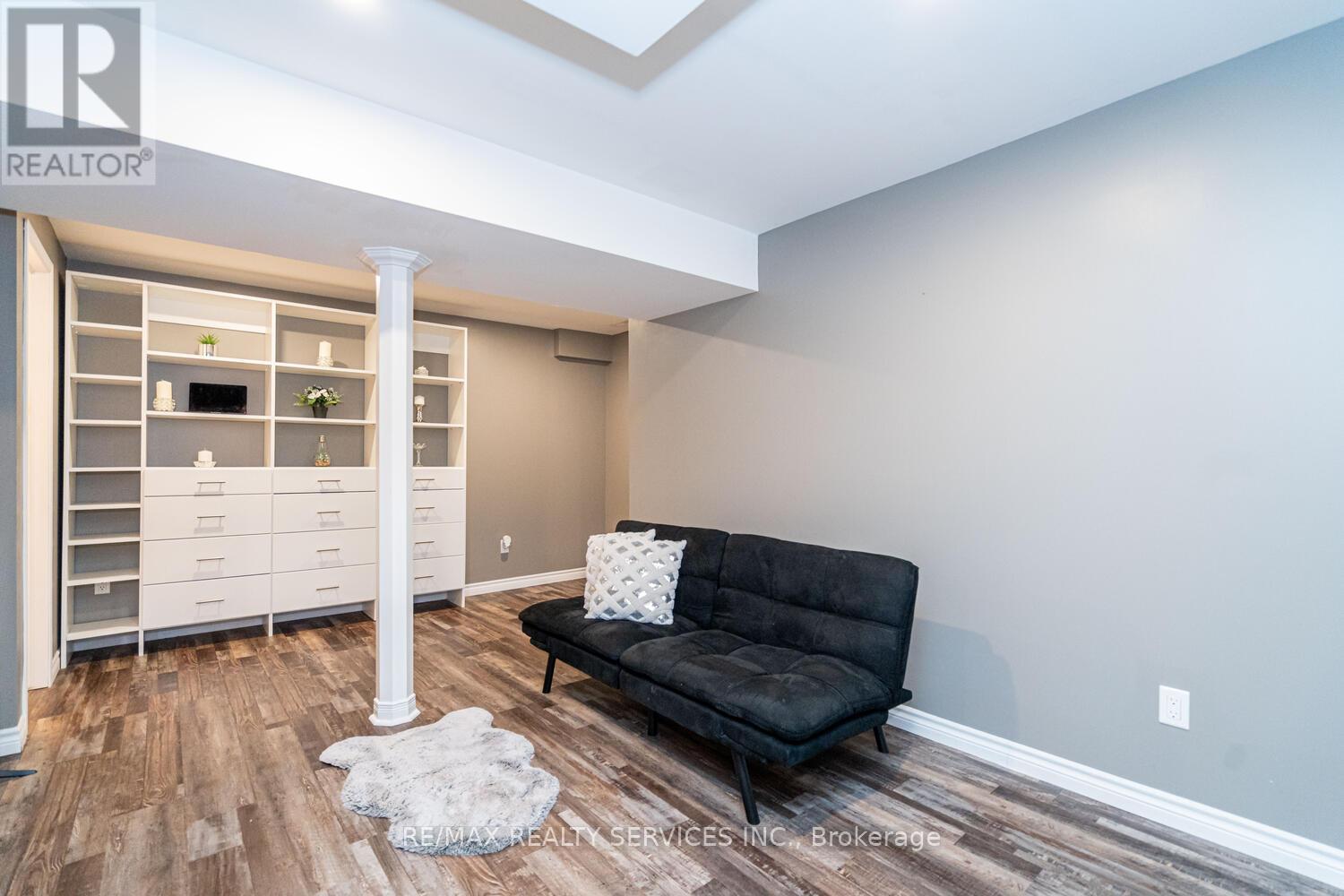 73 Montgomery Boulevard, Orangeville, Ontario  L9W 5H6 - Photo 37 - W12553116