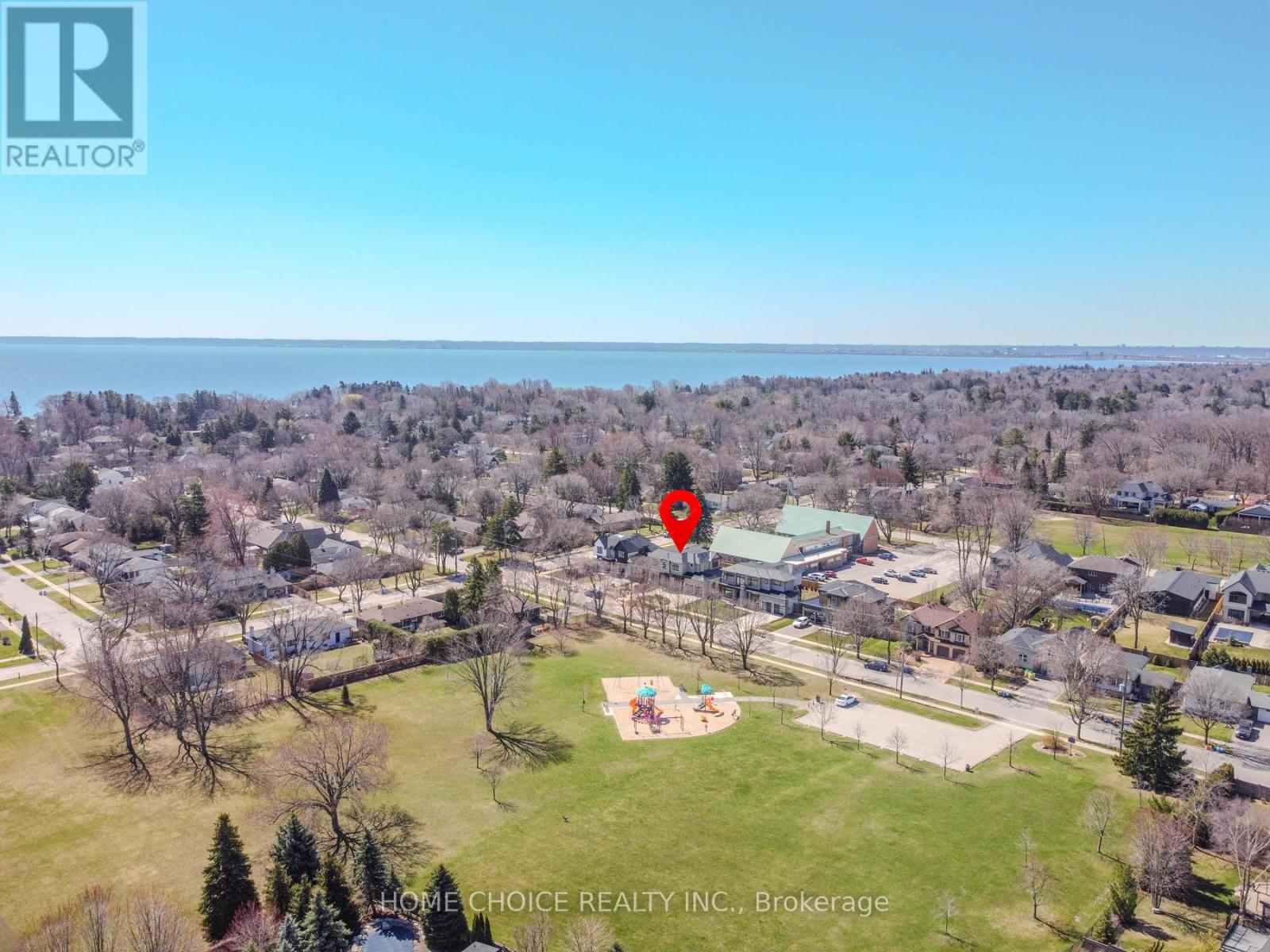 302 Tuck Drive, Burlington, Ontario L7L 2R1 - Photo 45 - W12553122