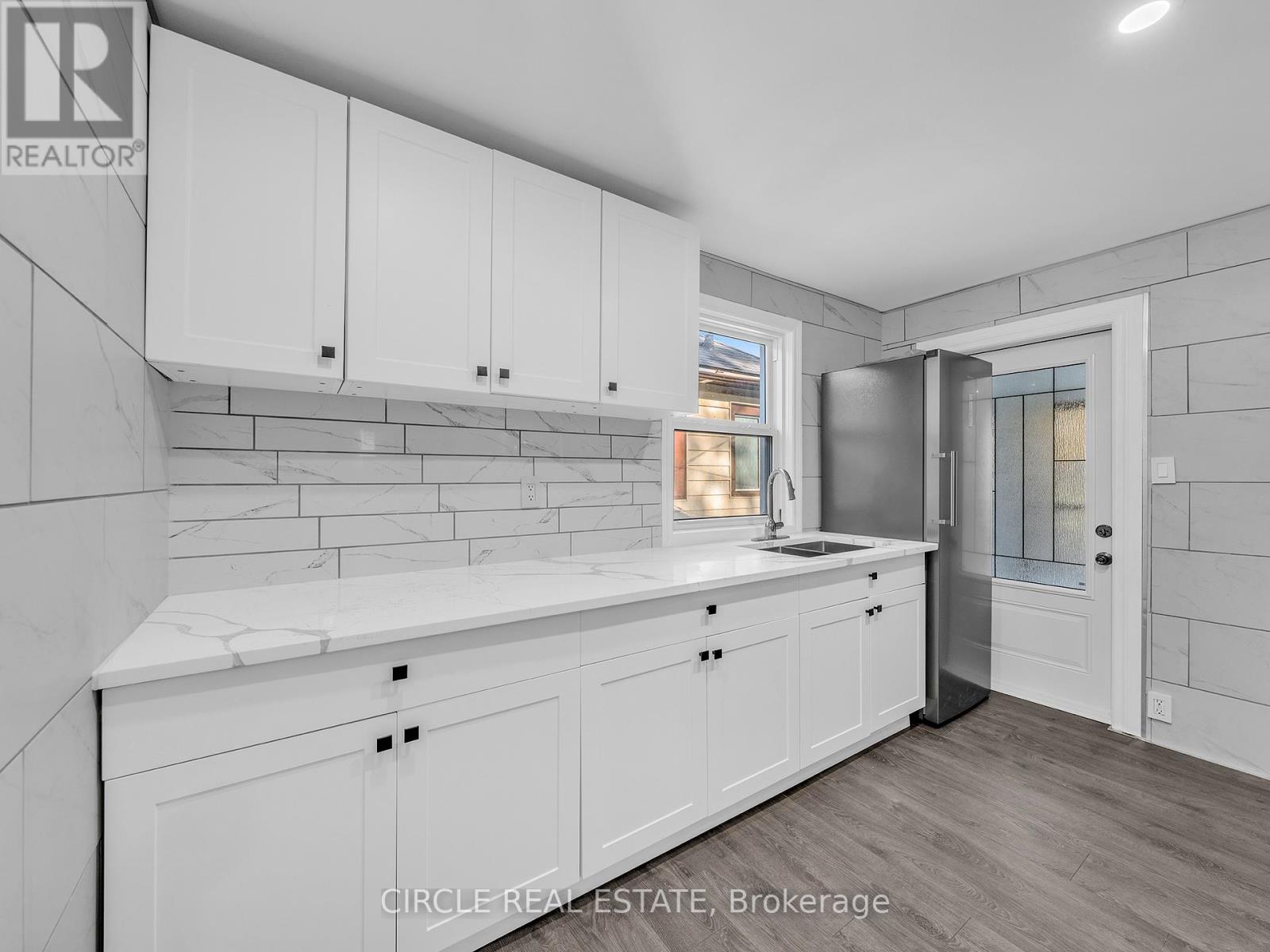 380 Rankin Avenue, Windsor, Ontario  N9B 2R7 - Photo 23 - X12553036