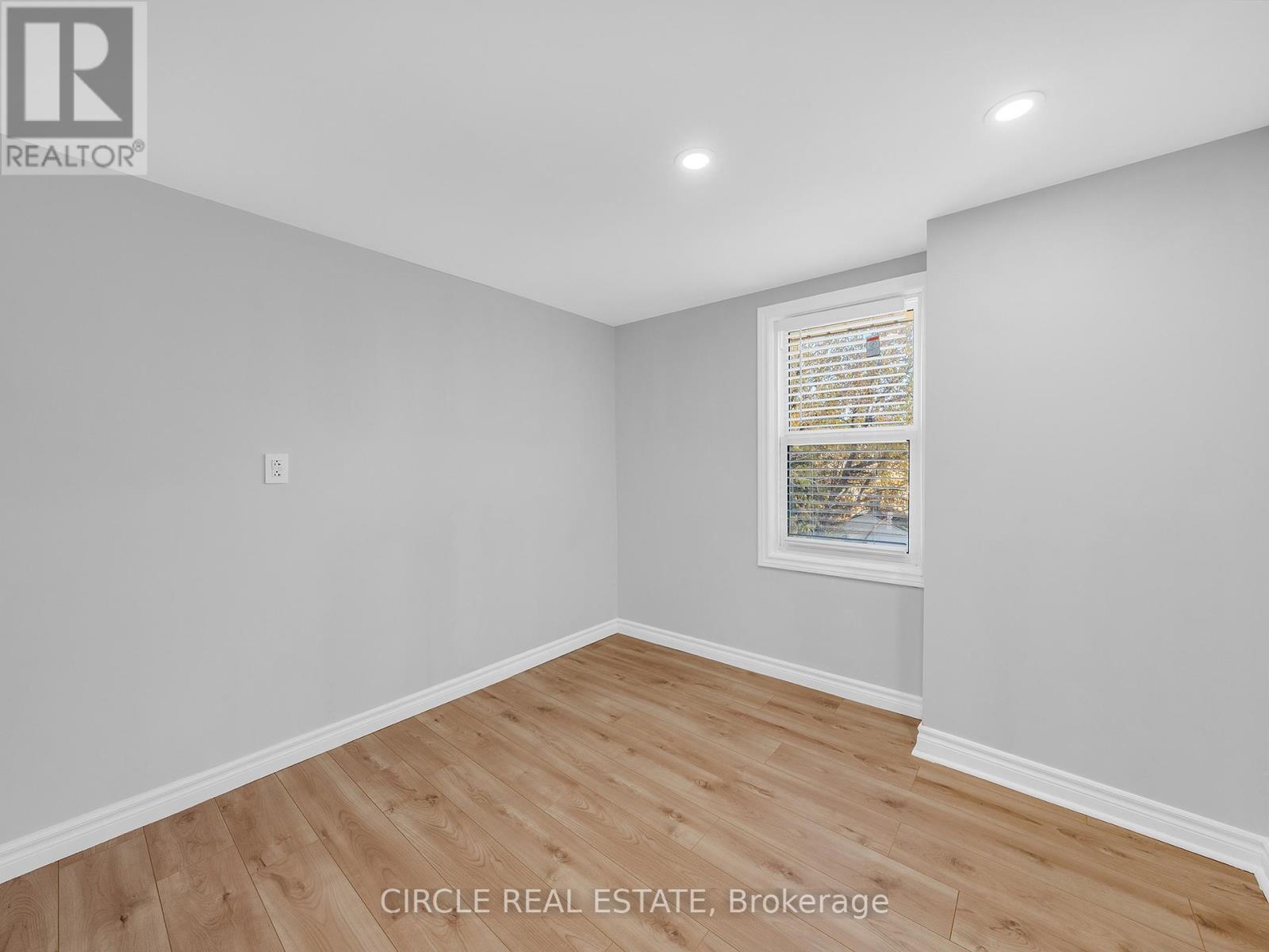 380 Rankin Avenue, Windsor, Ontario  N9B 2R7 - Photo 38 - X12553036