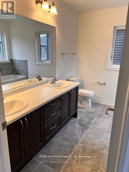 20 Tooker Dr N, Brant, Ontario  N3V 0B6 - Photo 8 - X12553108