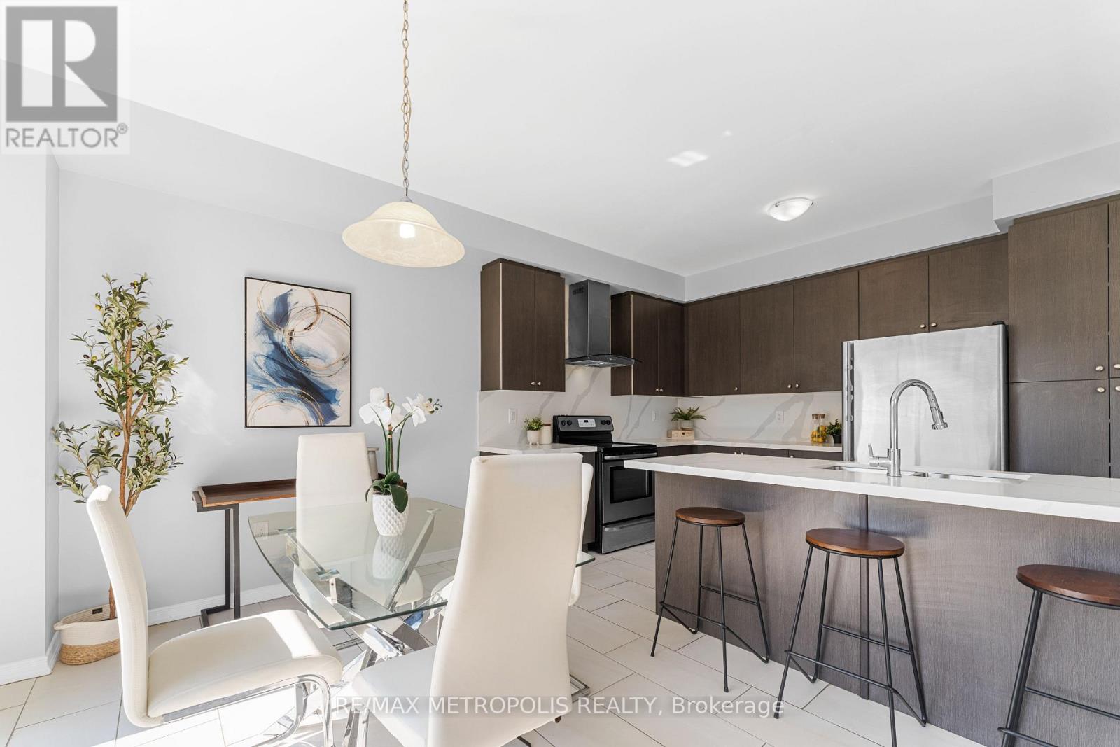 83 Longboat Run Road W, Brantford, Ontario  N3T 0P6 - Photo 14 - X12553110