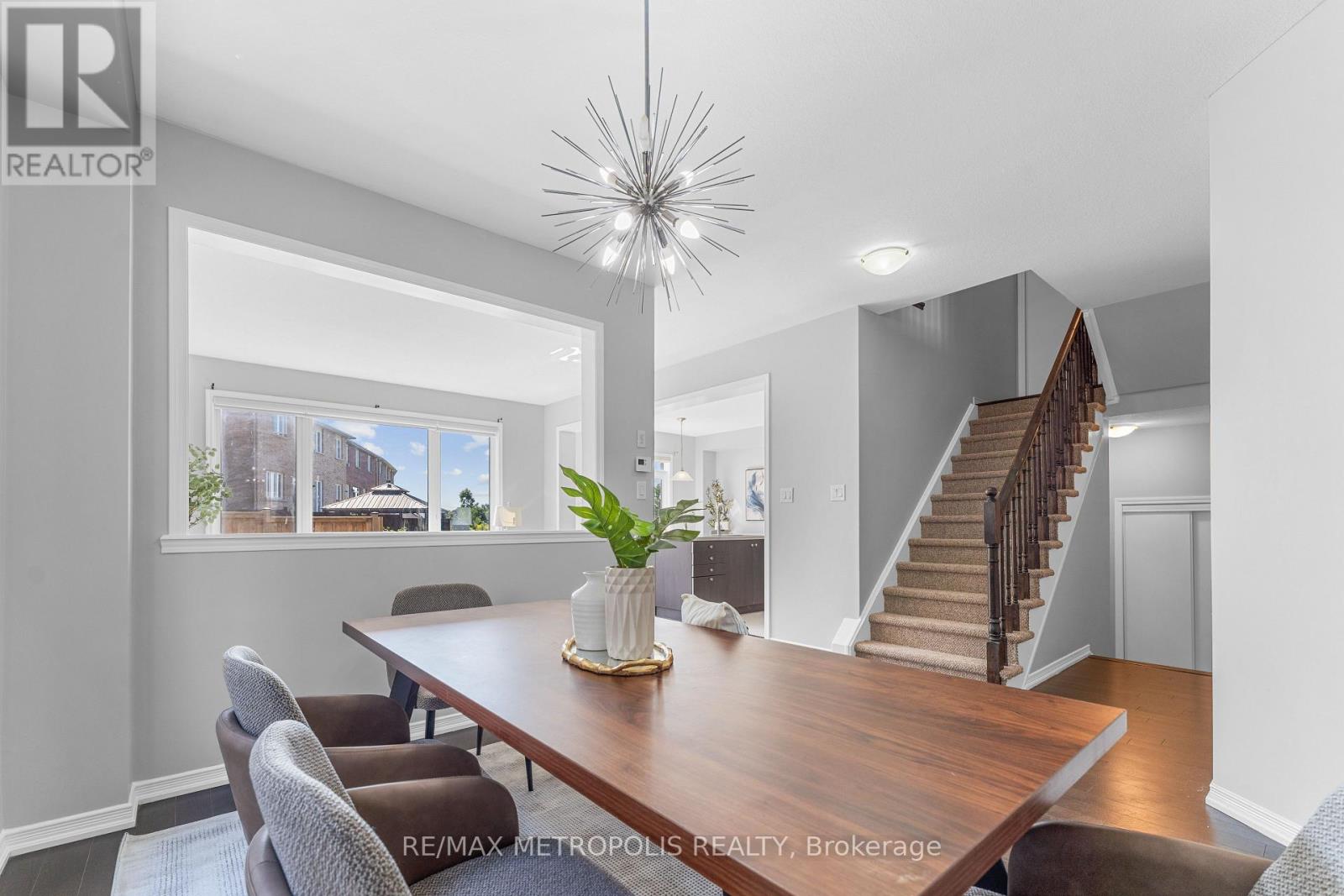 83 Longboat Run Road W, Brantford, Ontario  N3T 0P6 - Photo 5 - X12553110