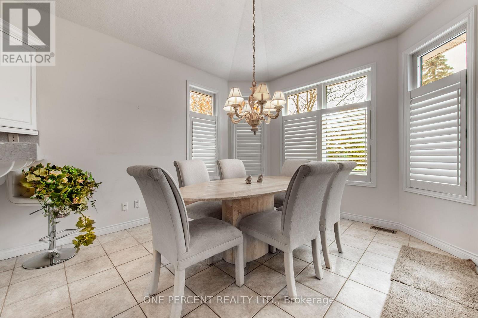 8 Trillium Court, Guelph, Ontario  N1G 4P8 - Photo 12 - X12553120