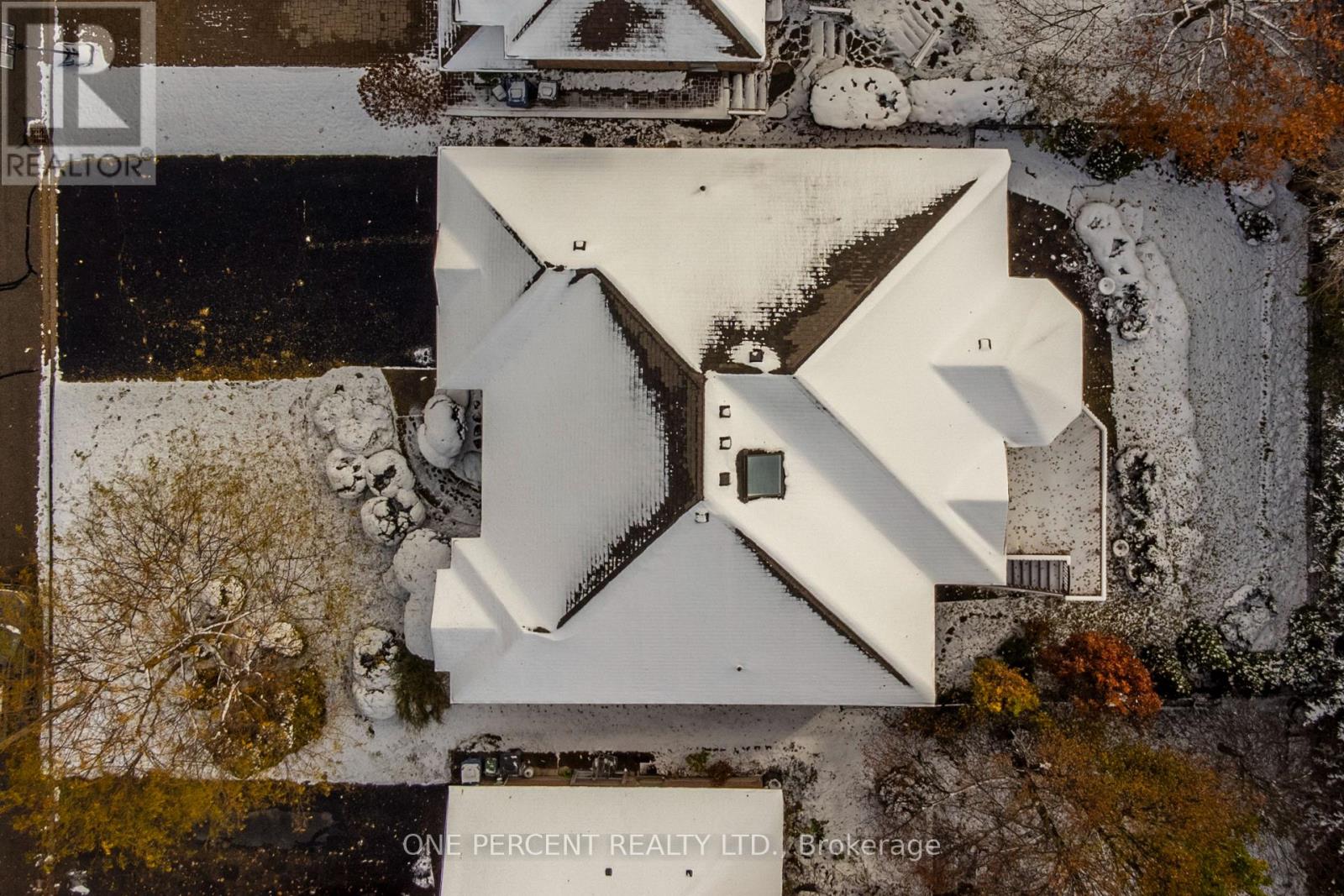 8 Trillium Court, Guelph, Ontario  N1G 4P8 - Photo 39 - X12553120