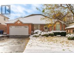 8 TRILLIUM COURT, Guelph, Ontario