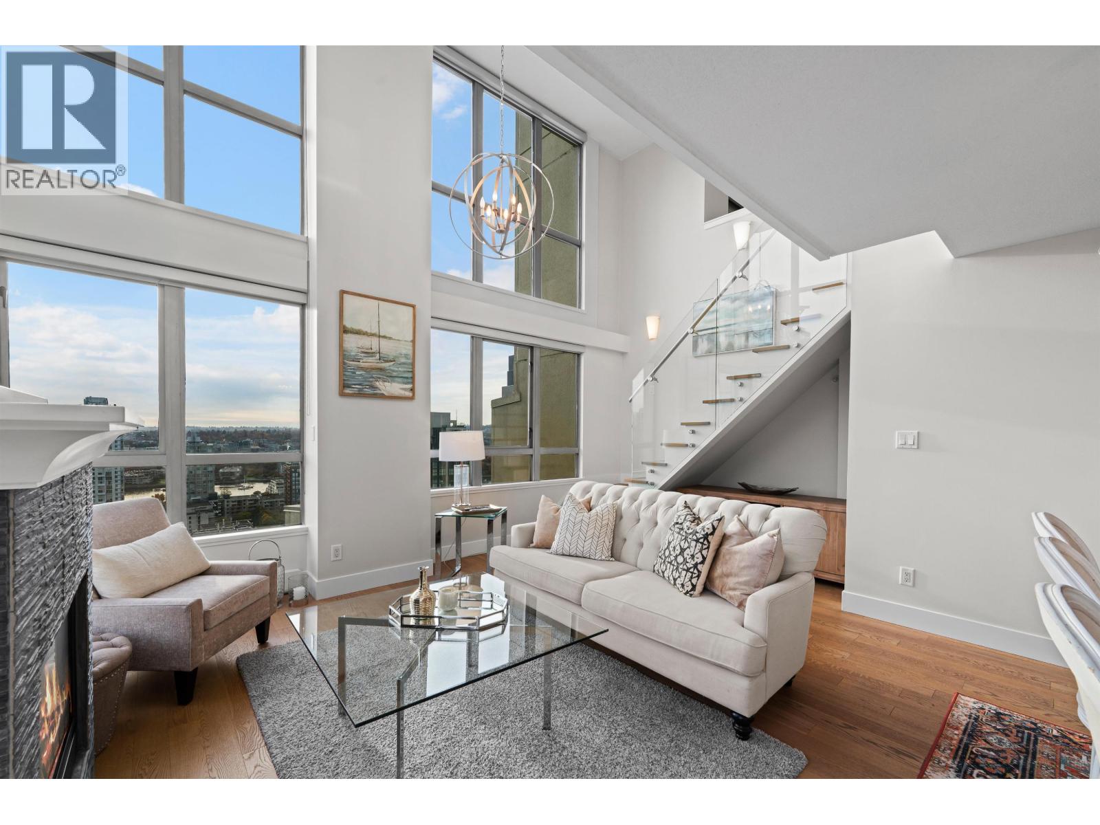 2204 1238 Richards Street, Vancouver, British Columbia  V6B 6M6 - Photo 4 - R3068046