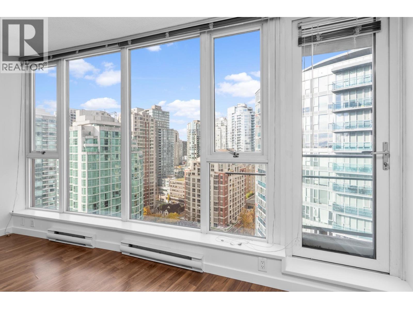 2210 233 Robson Street, Vancouver, British Columbia  V6B 0E8 - Photo 13 - R3068058