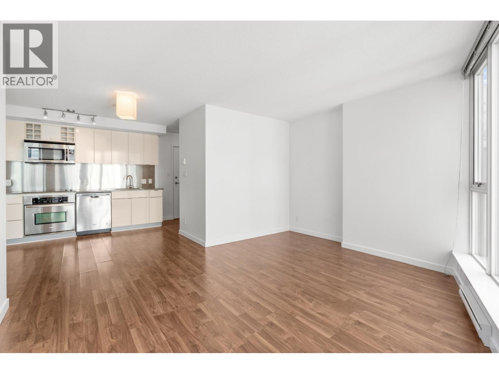 2210 233 Robson Street, Vancouver, British Columbia  V6B 0E8 - Photo 9 - R3068058