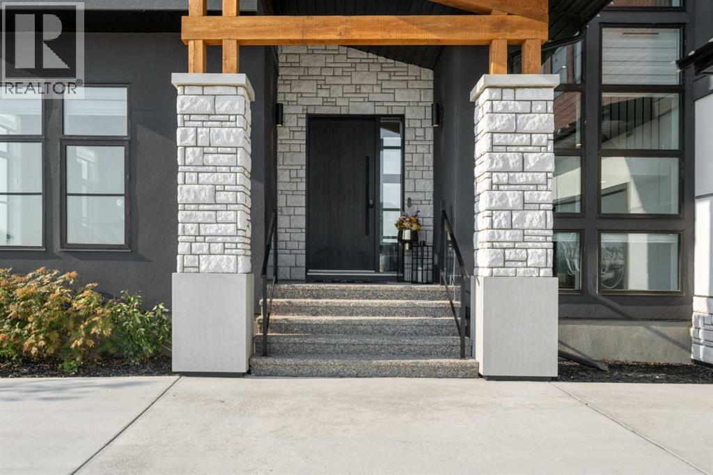 12 Monterra Rise, Rural Rocky View County, Alberta  T4C 0H2 - Photo 2 - A2260415