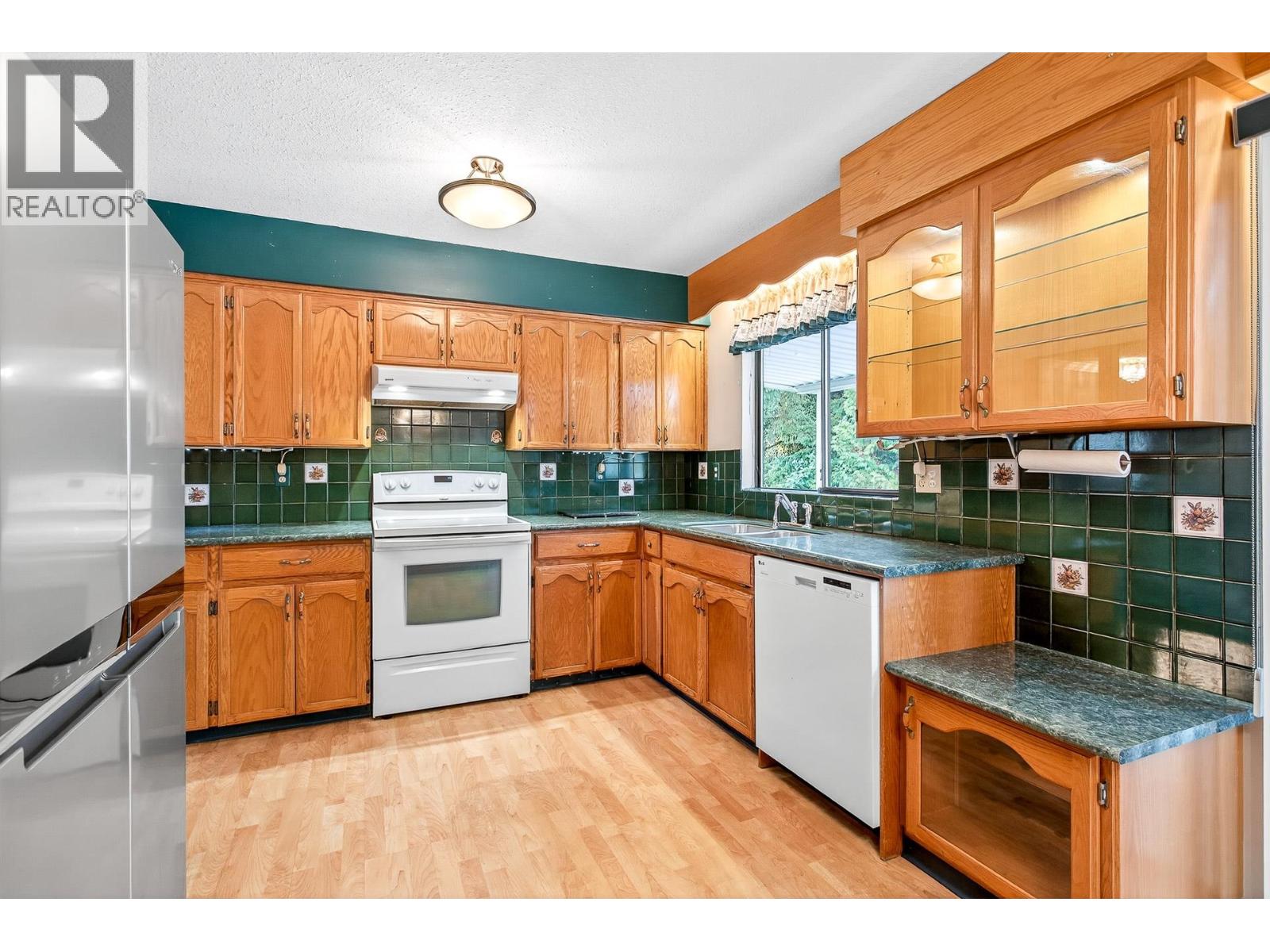 11918 Bruce Place, Maple Ridge, British Columbia  V2X 9E1 - Photo 12 - R3068044