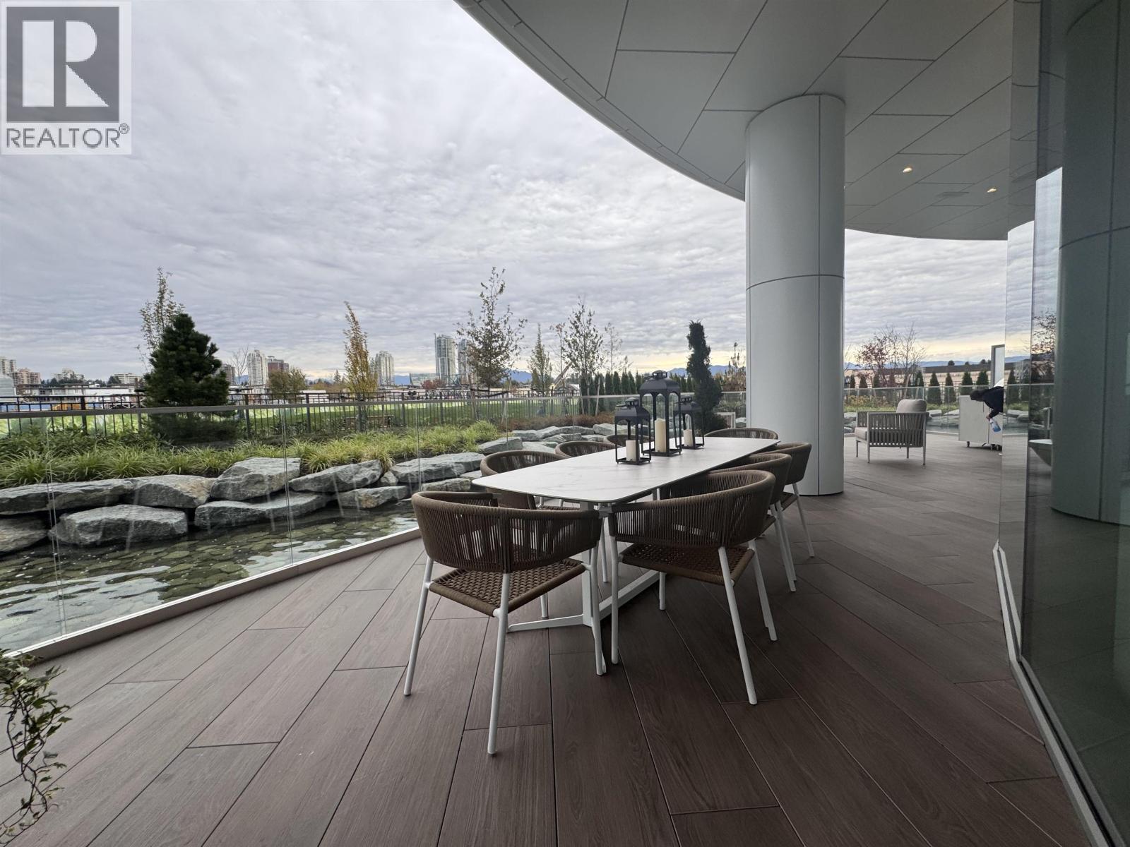 1605 7728 Park Crescent, Burnaby, British Columbia  V3N 0J4 - Photo 13 - R3068042