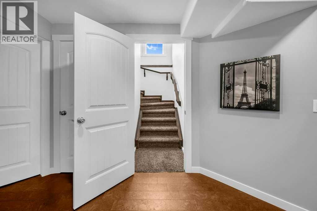 1186 Kings Heights Way Se, Airdrie, Alberta  T4A 0S4 - Photo 32 - A2270756