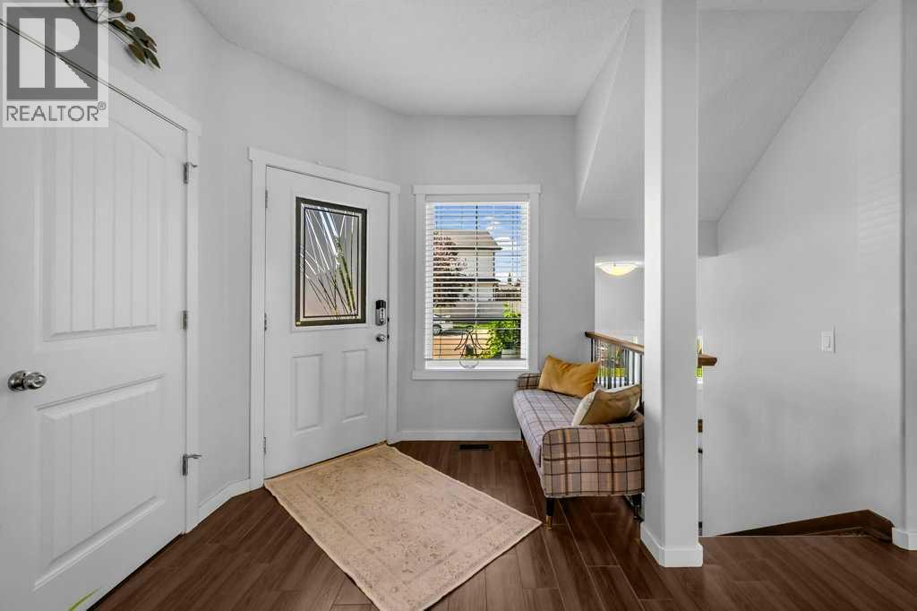 1186 Kings Heights Way Se, Airdrie, Alberta  T4A 0S4 - Photo 4 - A2270756