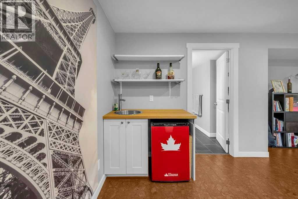 1186 Kings Heights Way Se, Airdrie, Alberta  T4A 0S4 - Photo 35 - A2270756