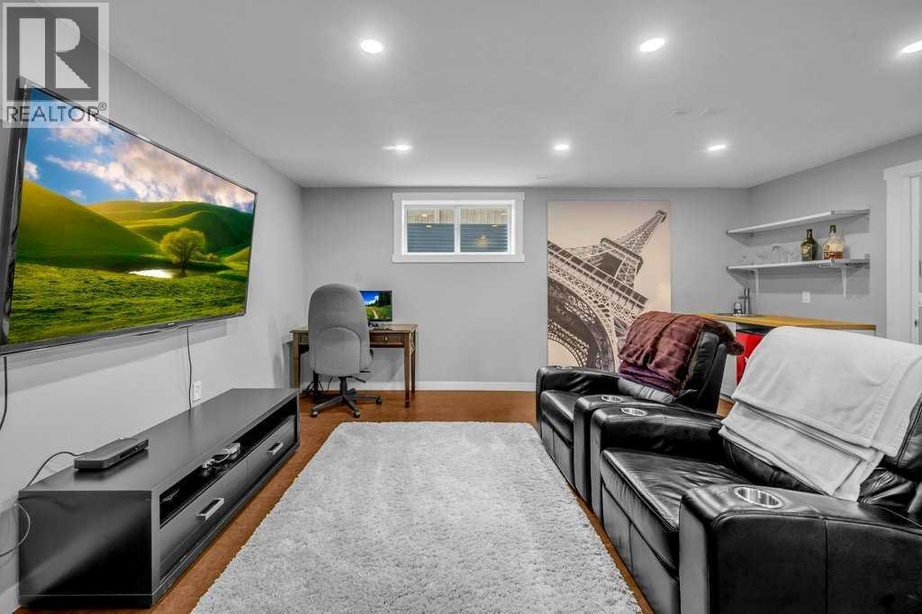 1186 Kings Heights Way Se, Airdrie, Alberta  T4A 0S4 - Photo 36 - A2270756