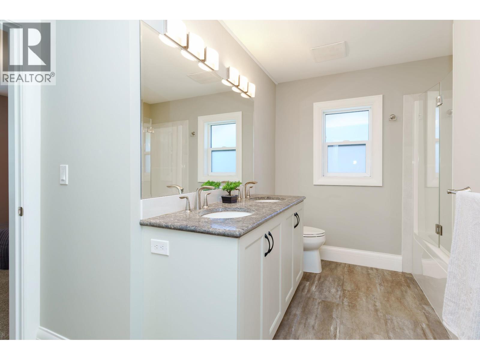 1055 Charland Avenue, Coquitlam, British Columbia  V3K 3K8 - Photo 18 - R3067994