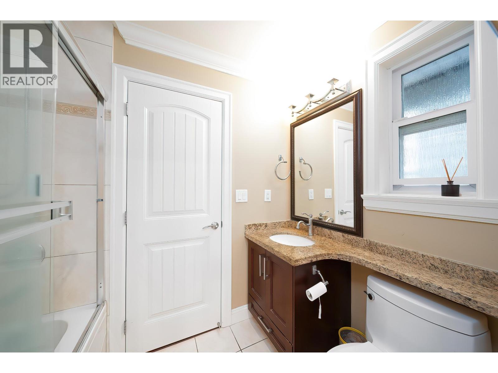 3668 Blundell Road, Richmond, British Columbia  V7C 1G4 - Photo 13 - R3068071