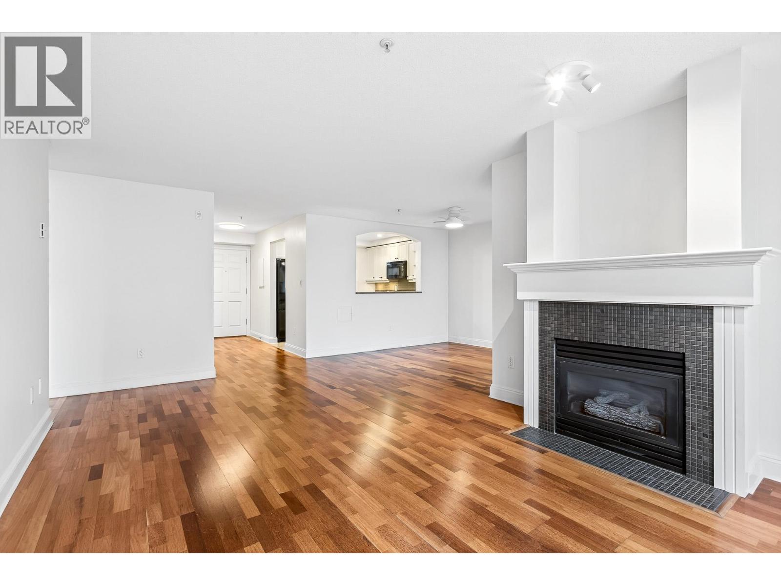 213 220 Newport Drive, Port Moody, British Columbia  V3H 5B8 - Photo 9 - R3067844